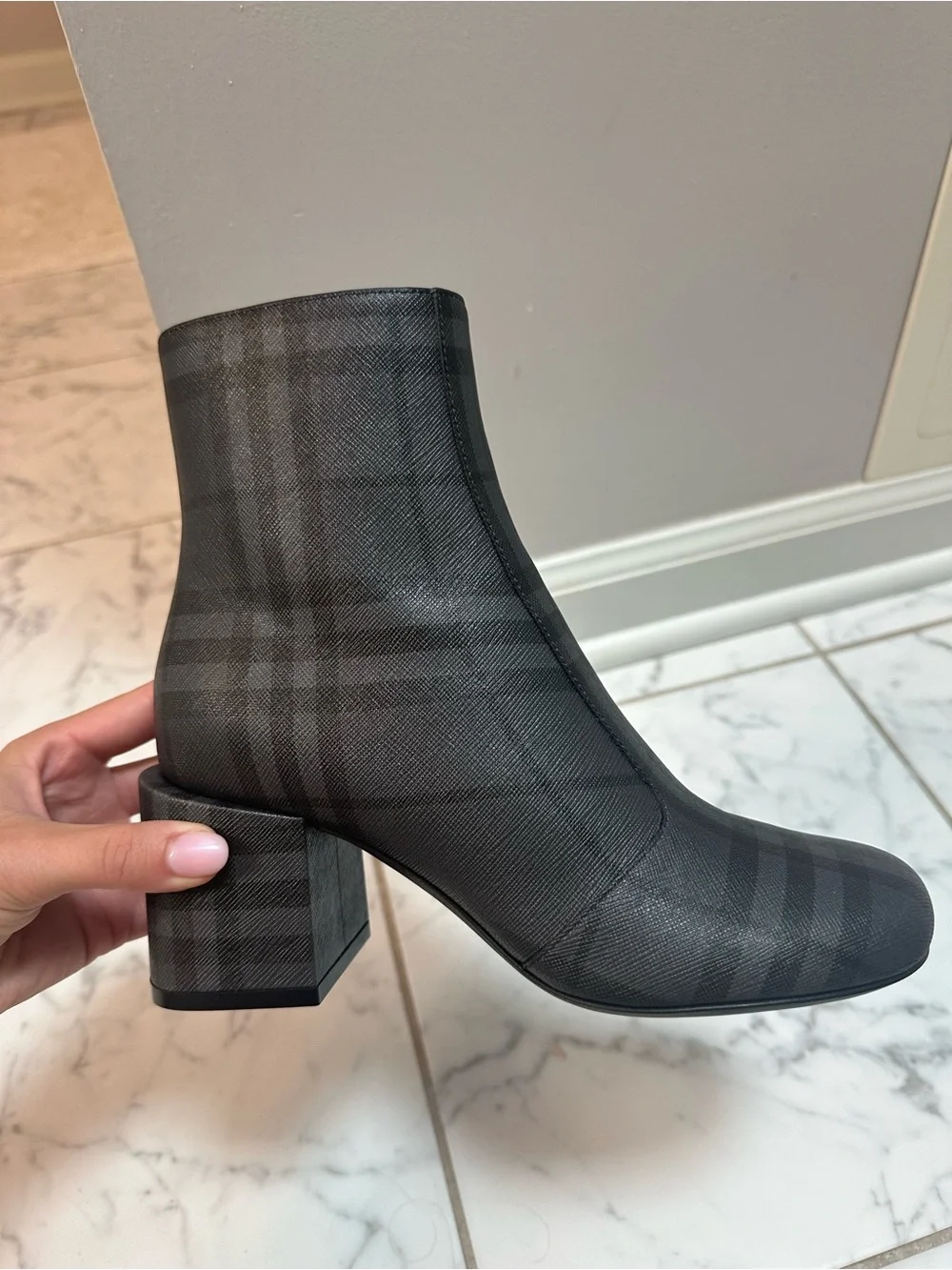 Burberry Gray/Black Check Zip Ankle Boots NWT and Box